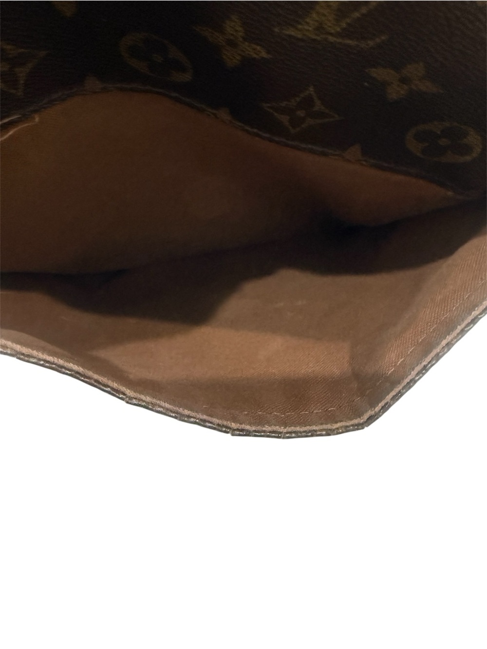 Authentic Louis Vuitton Odeon PM Monogram Crossbody/Shoulder Bag – Made in Spain - Picture 8 of 8